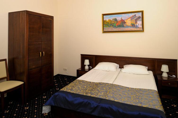 Boutique Hotel Villa P Uzhhorod Ngoại thất bức ảnh